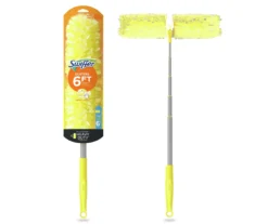 Swiffer Dusters Heavy Duty Super Extendable Handle Dusting Kit (1 Handle, 4 Dusters)
