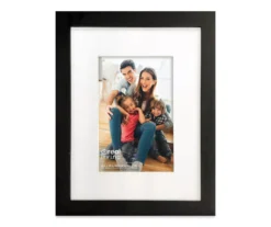 Black Matted Linear Photo Frame, (5" X 7")