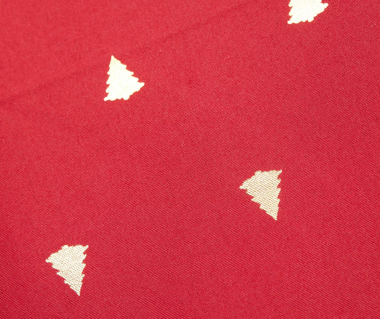 Broyhill Festive Gathering Red & Gold Foil Trees Fabric Tablecloth - Image 3